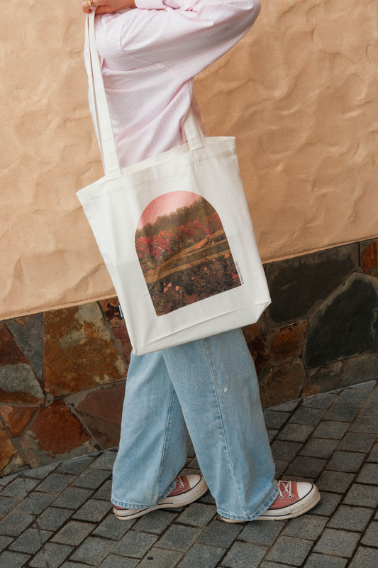 THE ROSE GARDEN II TOTE
